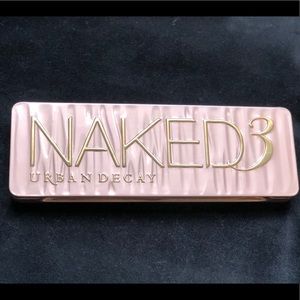 Naked3 pallet